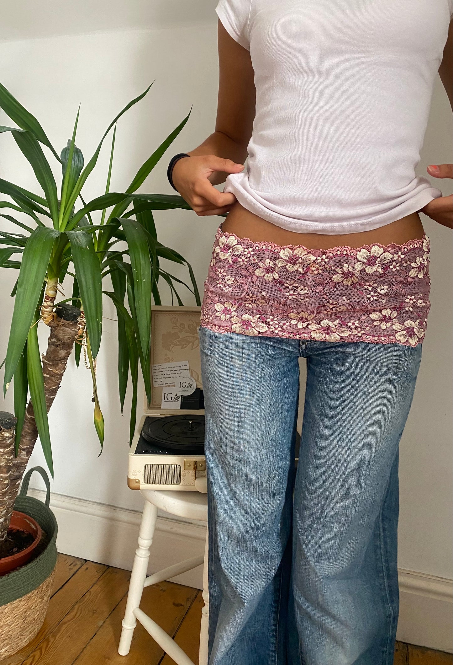 Cherry Blossom Lace Belt